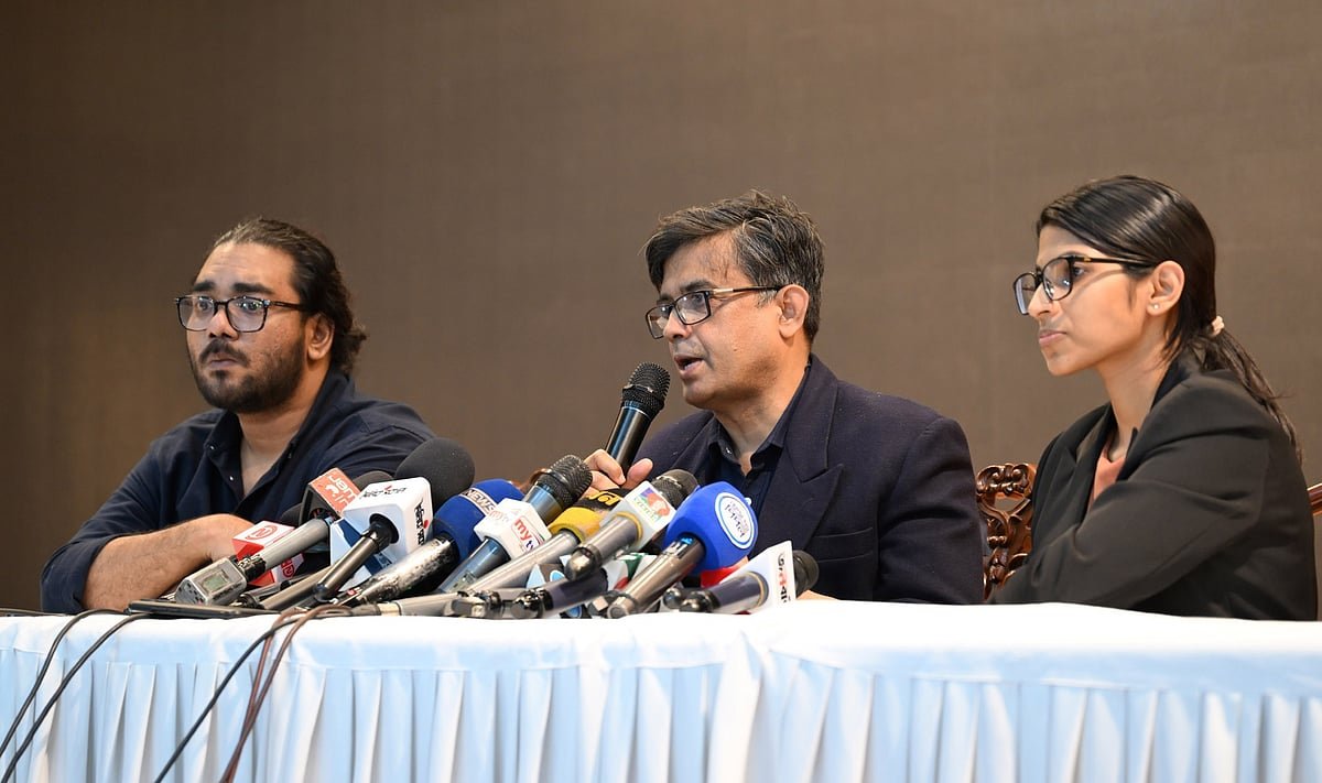 জাতীয় নির্বাচন ও রাজনৈতিক পরিস্থিতি নিয়ে প্রধান উপদেষ্টার প্রেস সচিবের বক্তব্য